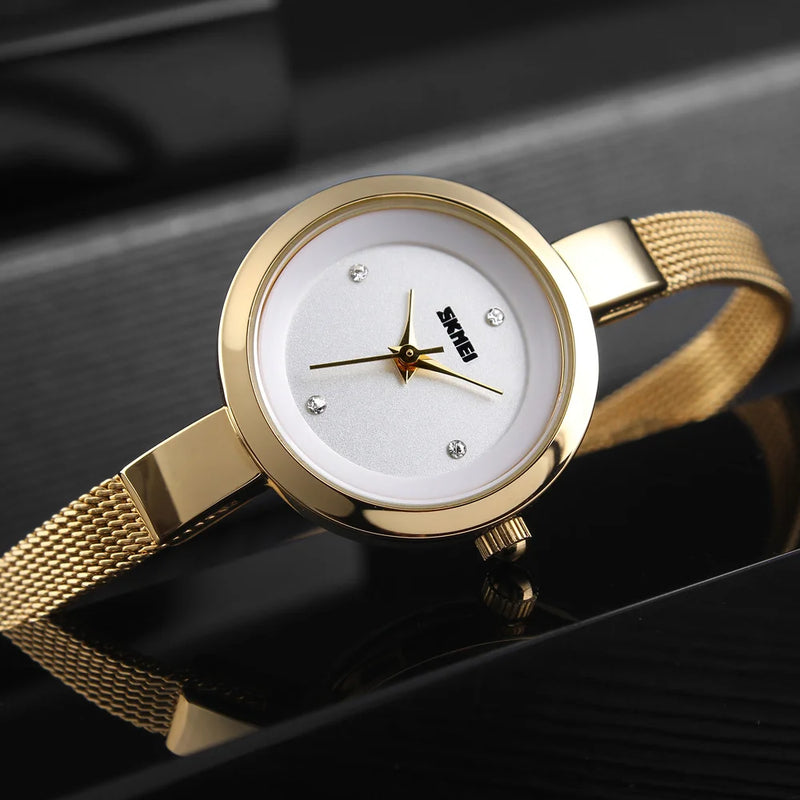 Relógio feminino um clássico - Luxo
